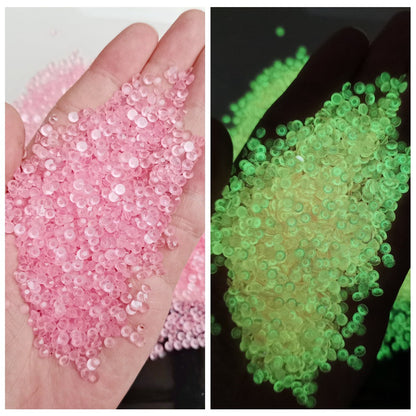 【A130】Glow In Dark Resin Rhinestones for DIY 3mm-5mm Mixed